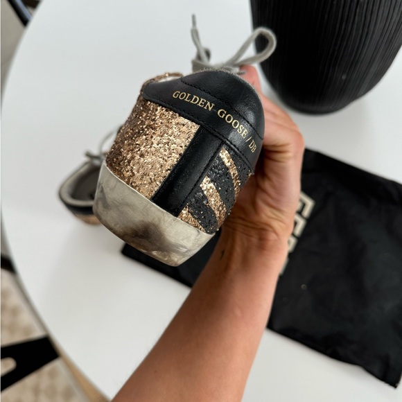 AUTHENTIC gold & black glitter golden goose - Picture 3 of 8